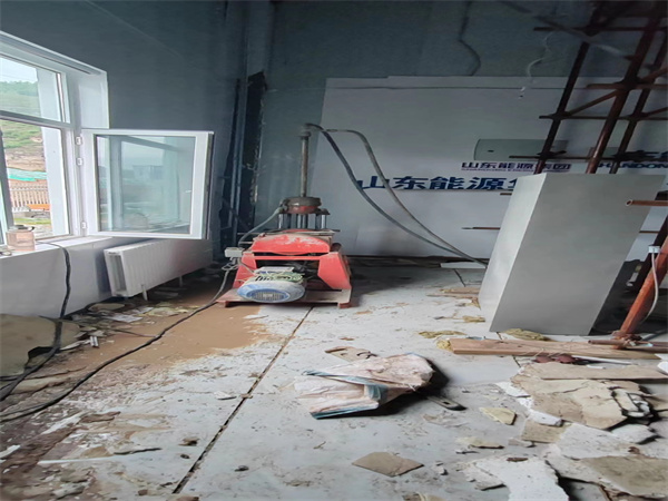 浦江地基基础下沉墙体裂缝加固注浆顶升施工